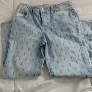 Girls size 14 capris